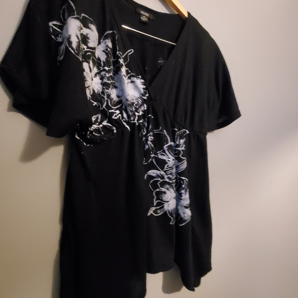 Majora Black Floral Print Shirt - Size S - Picture 2 of 7